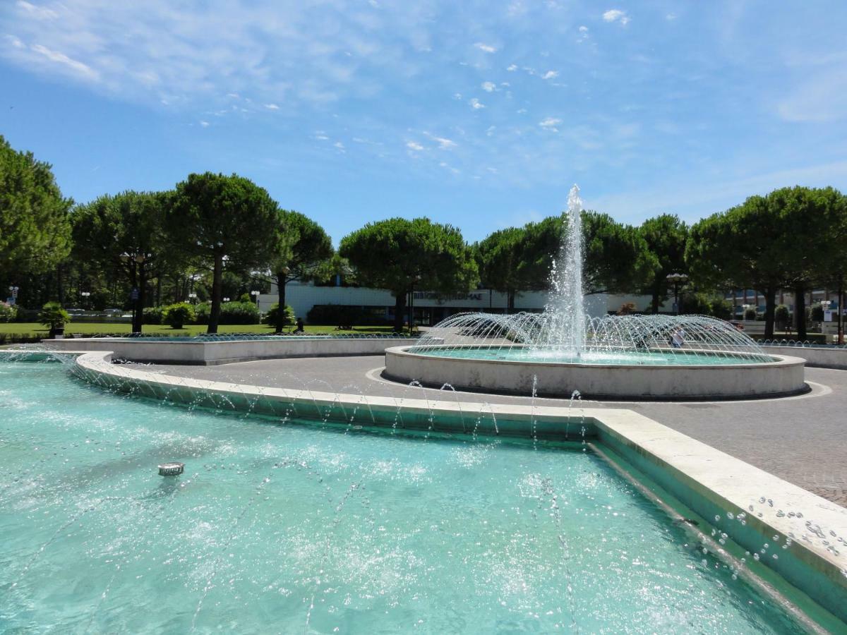 Monaco - Appartamenti Bibione Eksteriør billede
